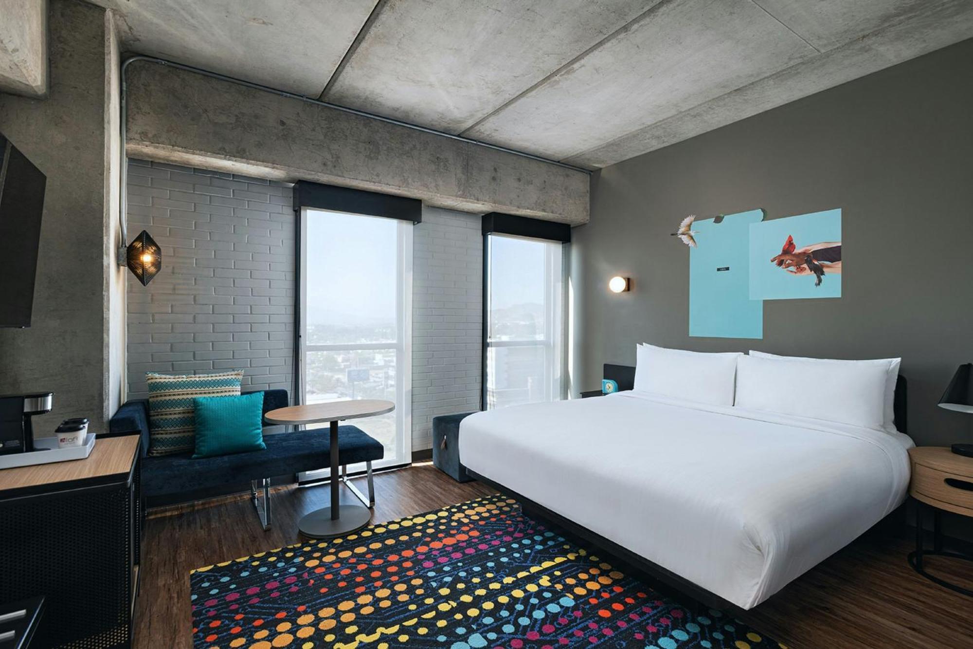 Aloft Guadalajara Sur Hotel Santa Anita  Bagian luar foto